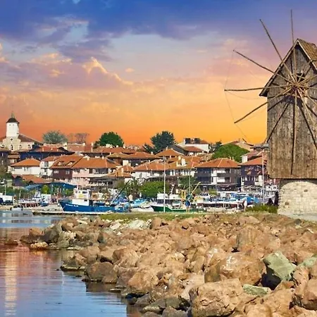 Chocolate On Sunny Day 6 Complex * Tŭnkovo