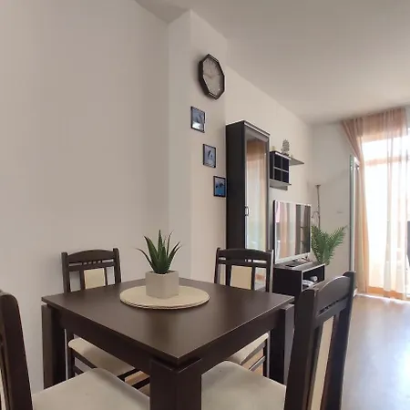 Chocolate On Sunny Day 6 Complex Lejlighed Tŭnkovo