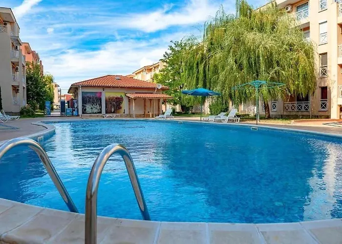 Chocolate On Sunny Day 6 Complex Апартамент