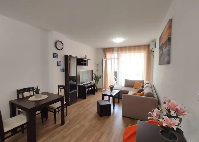 Апартамент Chocolate On Sunny Day 6 Complex Tŭnkovo