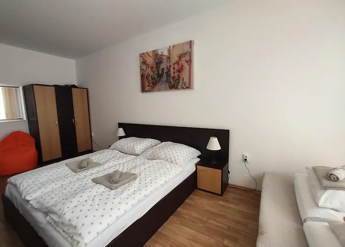 Chocolate On Sunny Day 6 Complex * Tŭnkovo